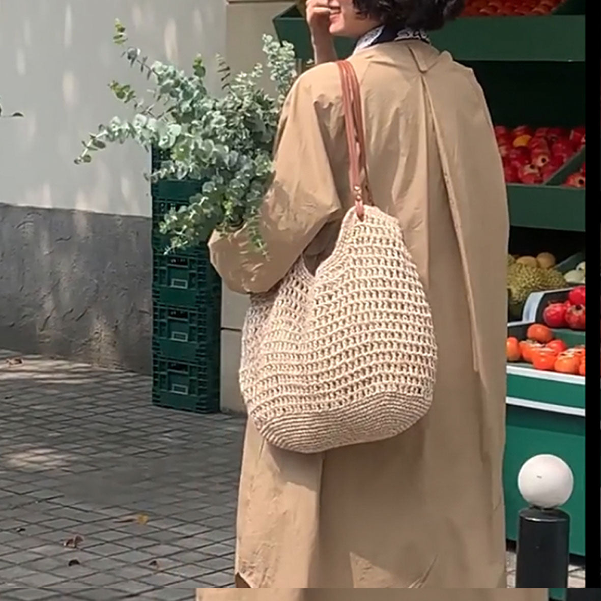 Crochet bag with leather strap