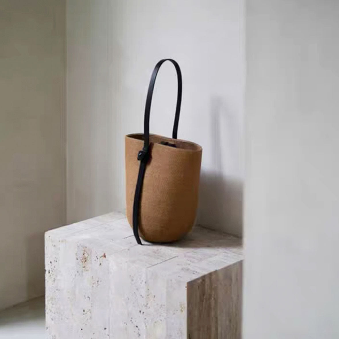 Natural fiber woven bag