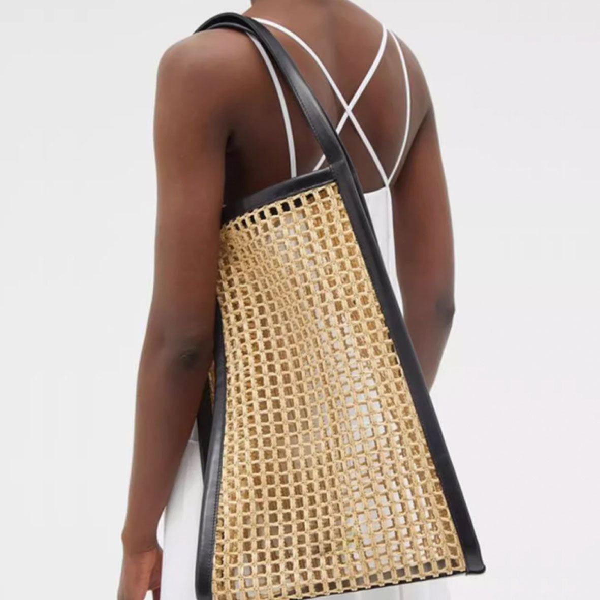 Raffia mesh and leather tote bag